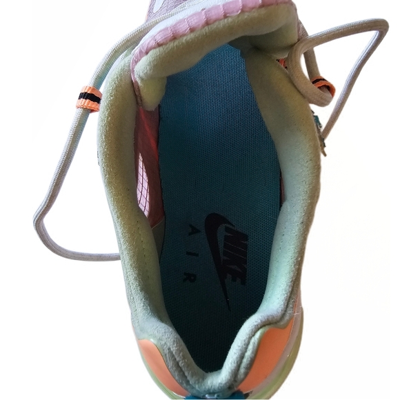 Nike Air Max 270 React SE Multicolor Women’s Size 6 - CJ0620-600 - Picture 9 of 16